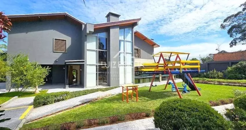 Casa à venda em condomínio com 5 quartos(3 suítes), granja viana, cotia, sp