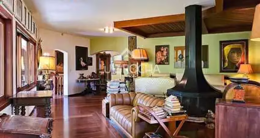 Casa em condomínio a venda com 4 dorm (2 suítes), granja viana , sp