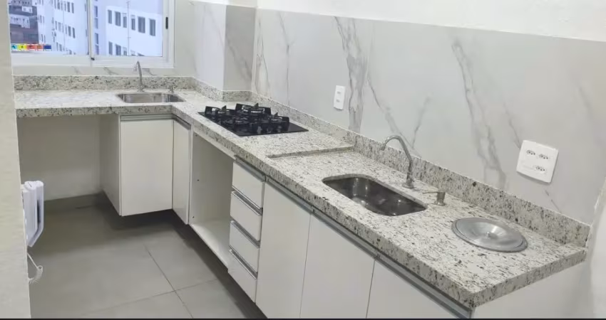 Apartamento com 2 quartos para alugar na Avenida Luís Viana, Imbuí, Salvador