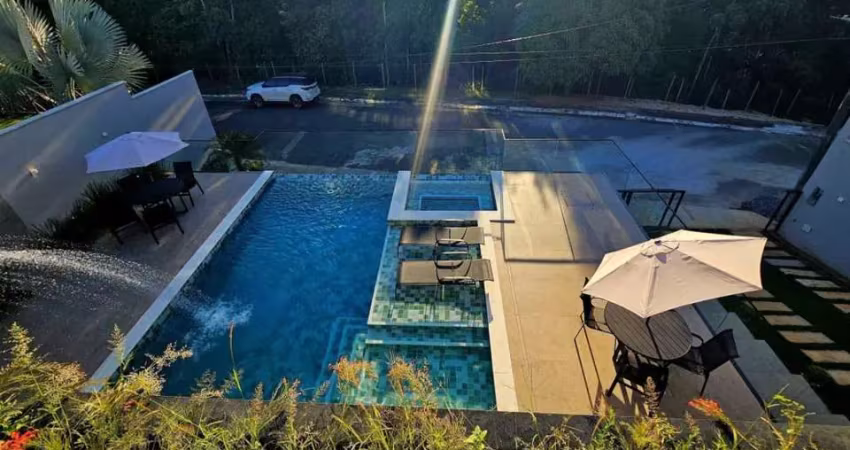 Casa de luxo à venda no condomínio horto marina jacuípe.