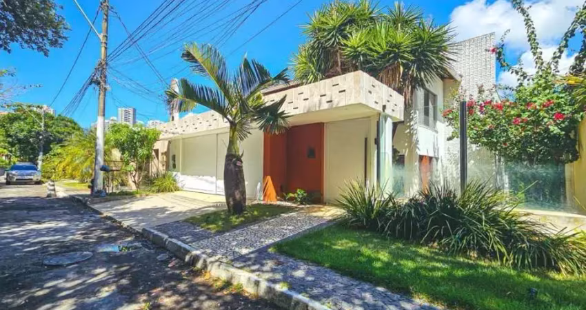 Belíssima residência triplex - 4/4 (com 3 suítes) no candeal!