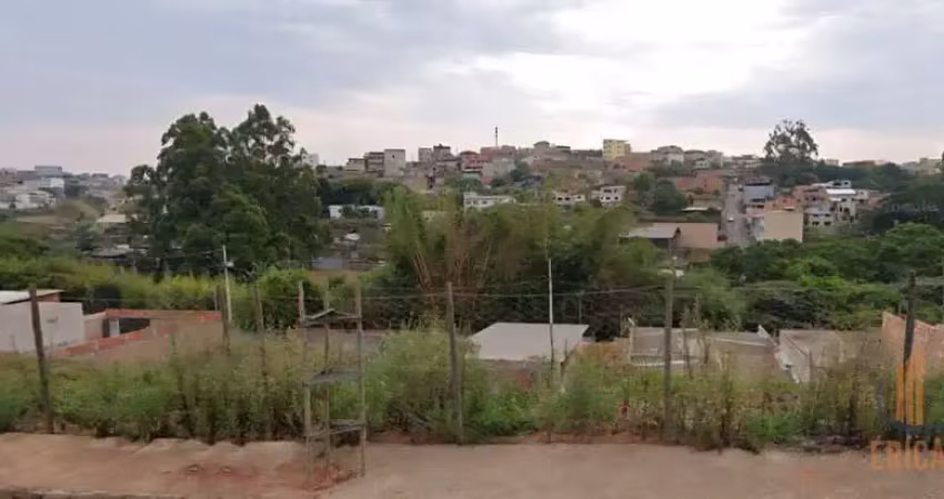 Terreno em condomínio fechado à venda na Rua Lais Costa Francisco, 1, Real de Queluz, Conselheiro Lafaiete