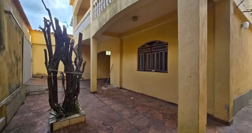 Casa em condomínio fechado com 3 quartos para alugar na Rua Rubens Amaral, 623, Santa Matilde, Conselheiro Lafaiete