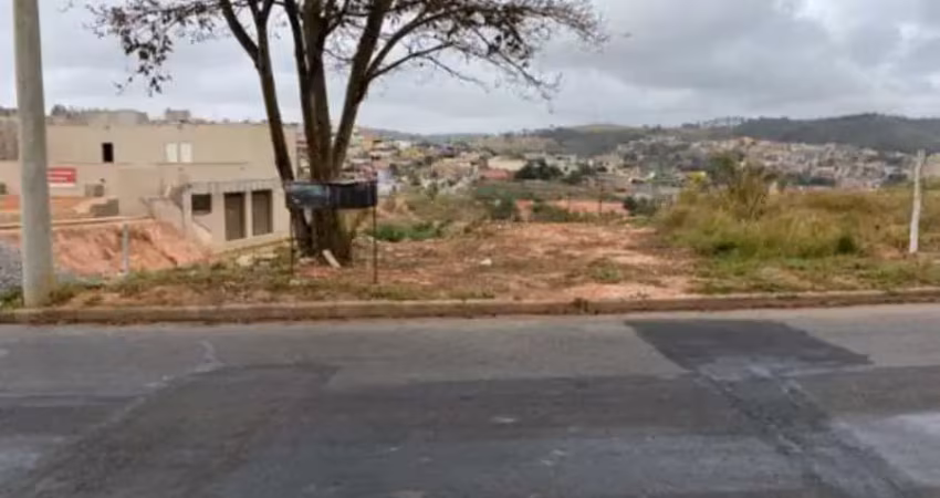 Terreno em condomínio fechado à venda na Praça Pimentel Duarte, 12, Santo Agostinho, Conselheiro Lafaiete