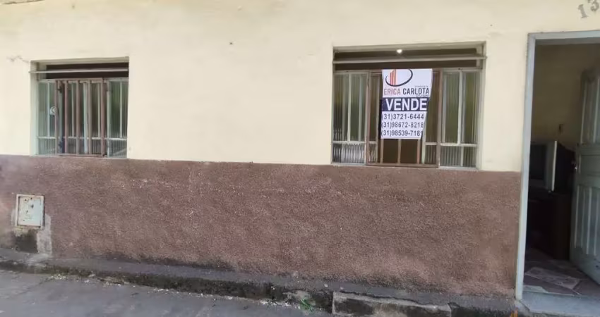 Casa em condomínio fechado com 3 quartos à venda na Rua Domingos Ramos, 133, Morro da Mina, Conselheiro Lafaiete