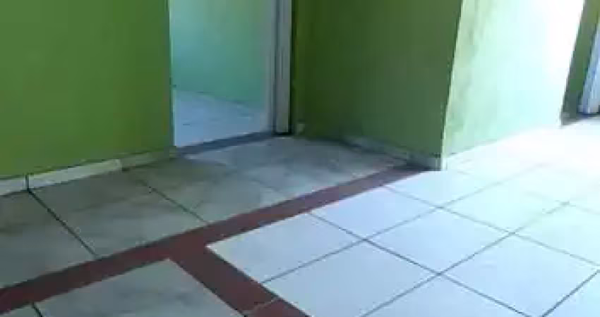 Kitnet / Stúdio para alugar na Rua Maria Duarte Castanheira, 517, São João, Conselheiro Lafaiete