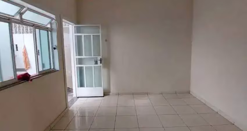 Casa em condomínio fechado com 3 quartos para alugar na Rua Raimundo Andrade Dornelas, 35, Arcádia, Conselheiro Lafaiete