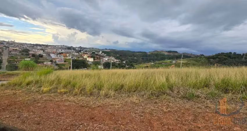 Terreno em condomínio fechado à venda na Praça Pimentel Duarte, 3, Cidade Jardim, Conselheiro Lafaiete