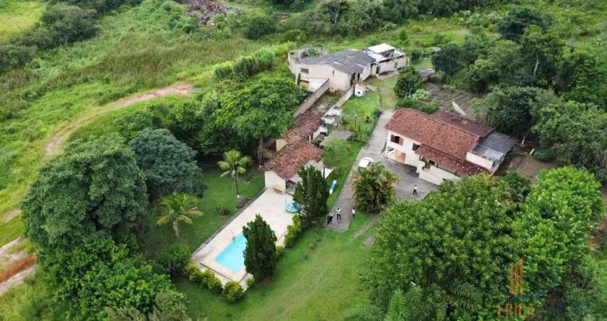 Casa em condomínio fechado com 5 quartos à venda na Rua Orivaldir Crespo, 199, Barreira, Conselheiro Lafaiete