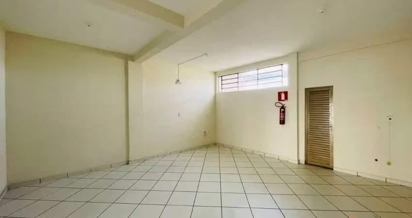 Ponto comercial para alugar na Rua Antônio Reis, 85, São João, Conselheiro Lafaiete