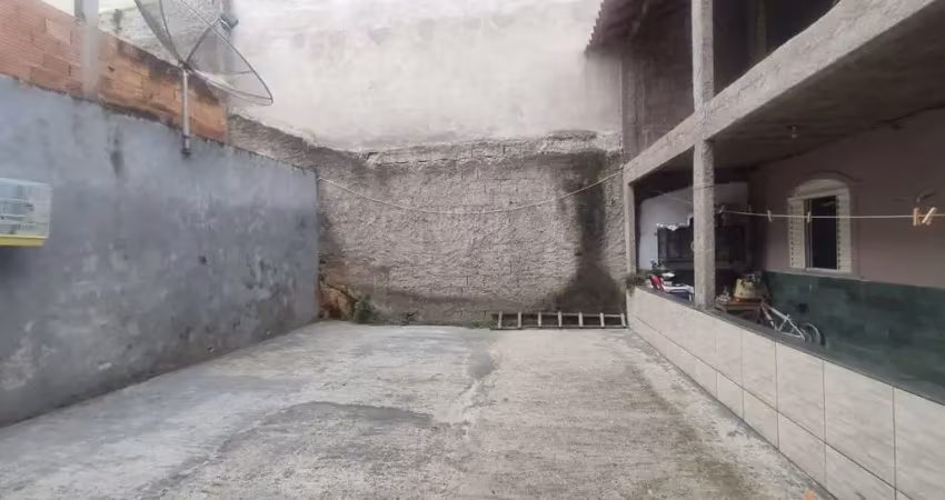 Casa em condomínio fechado com 3 quartos à venda na Rua Dagmar Siqueira, 110, Rochedo, Conselheiro Lafaiete