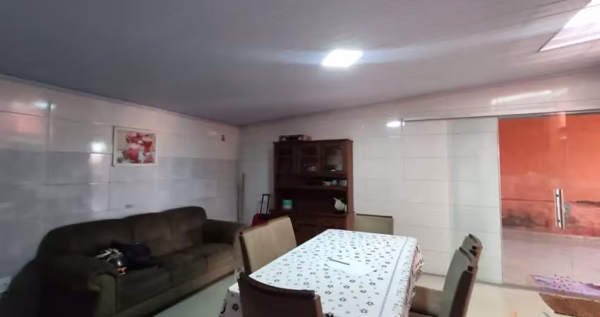 Casa em condomínio fechado com 3 quartos para alugar na Rua Nair de Souza, 62, Satélite, Conselheiro Lafaiete