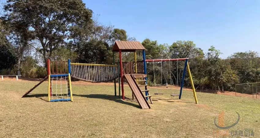 Terreno em condomínio fechado à venda na Rua Waldemar Pena, 13, Cidade Jardim, Conselheiro Lafaiete