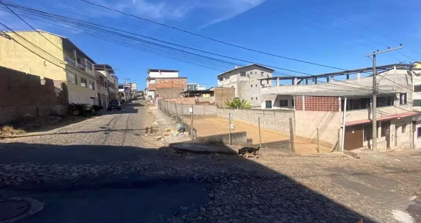 Terreno em condomínio fechado à venda na Rua Maria José, 1, Santa Matilde, Conselheiro Lafaiete