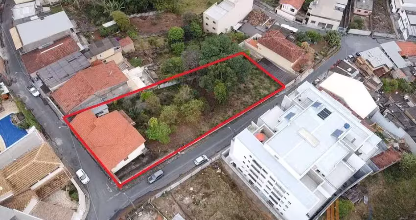 Terreno em condomínio fechado à venda na Rua Ovídio Andrade, 181, Santo Antônio, Conselheiro Lafaiete