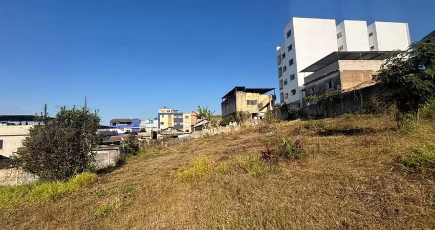 Terreno em condomínio fechado à venda na Rua Miguel Garcia, 259, Santo Antônio, Conselheiro Lafaiete