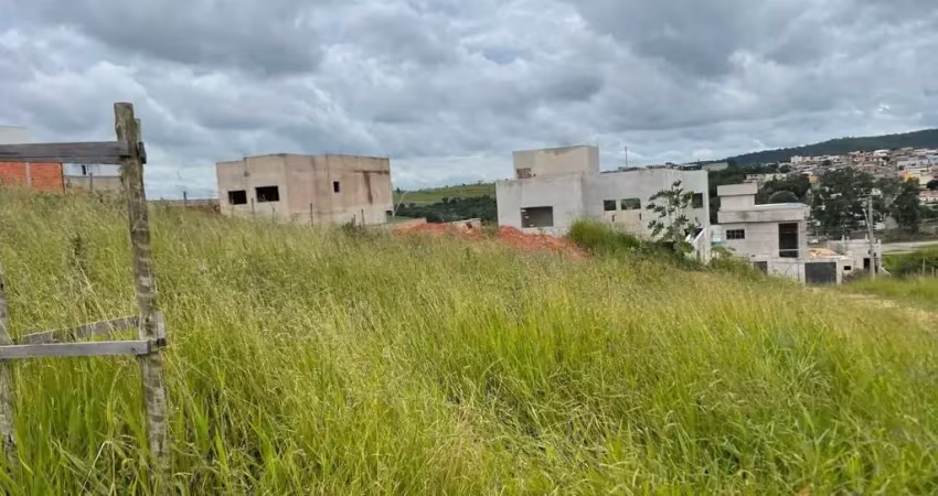 Terreno em condomínio fechado à venda na Praça Pimentel Duarte, 21, Santa Matilde, Conselheiro Lafaiete
