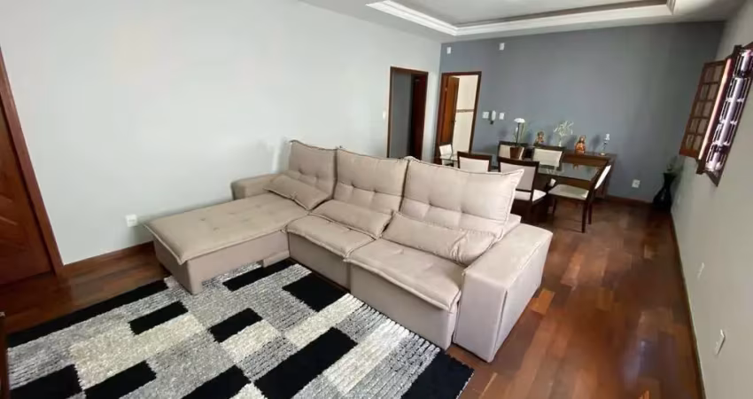 Casa em condomínio fechado com 4 quartos à venda na Rua Raimundo da Costa Carvalho, 91, Manoel Corrêa, Conselheiro Lafaiete