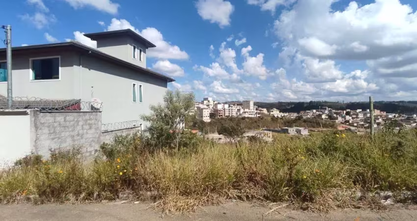 Terreno em condomínio fechado à venda na Rua Moacir José de Oliveira, 18, Santo Agostinho, Conselheiro Lafaiete