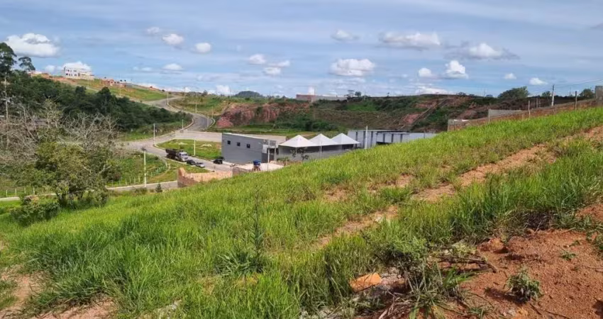 Terreno em condomínio fechado à venda na Rua Nair Bruno de Oliveira, 11, Vila Veneza, Conselheiro Lafaiete