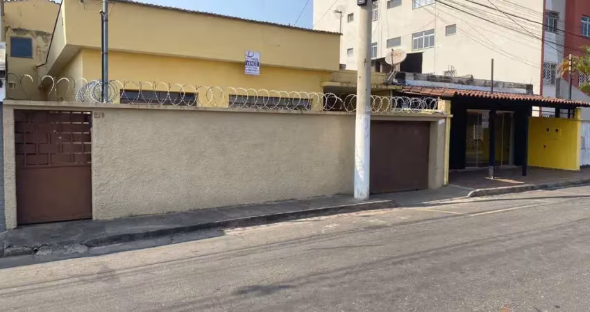 Casa à venda na Rua Quincas Alves, 204, Museu, Conselheiro Lafaiete
