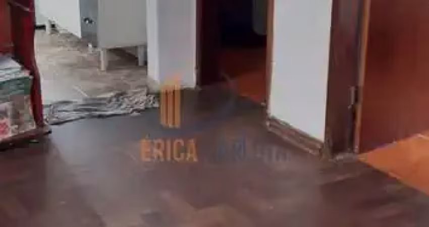 Casa em condomínio fechado com 2 quartos à venda na Rua Rodolfo Ambront, 393, Carijós, Conselheiro Lafaiete