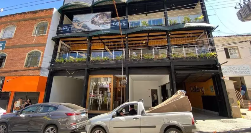 Ponto comercial para alugar na Rua Tavares de Melo, 311, Centro, Conselheiro Lafaiete