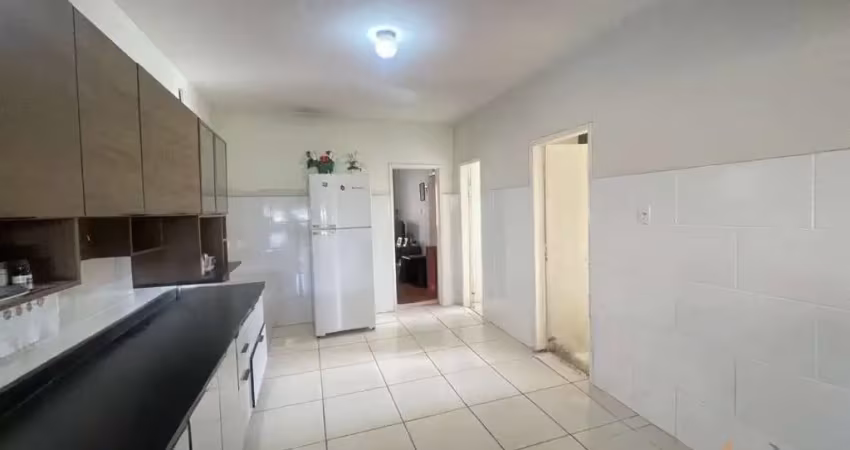 Casa em condomínio fechado com 3 quartos à venda na Rua Maria Amélia, 445, Santa Matilde, Conselheiro Lafaiete