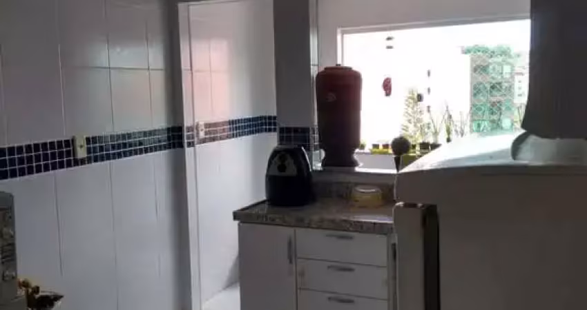 Apartamento com 3 quartos para alugar na Rua Narciso Junior, 460, Campo Alegre, Conselheiro Lafaiete