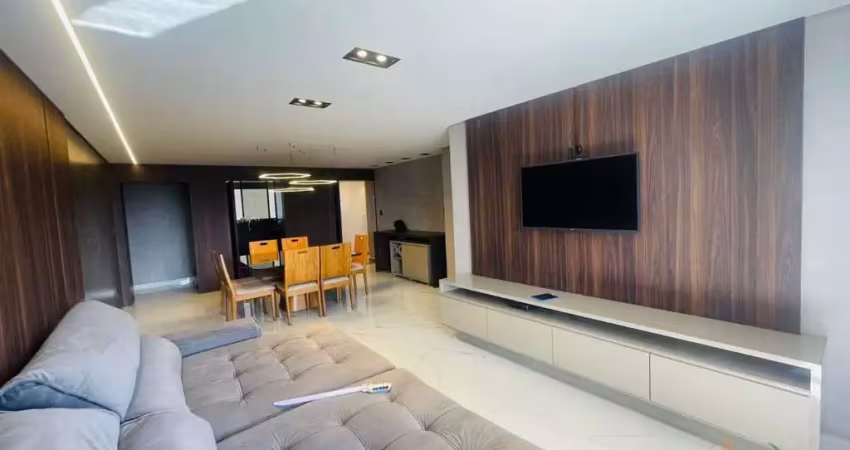 Apartamento com 2 quartos à venda na Praça Álvaro Lobo Castanheira, 70, Campo Alegre, Conselheiro Lafaiete