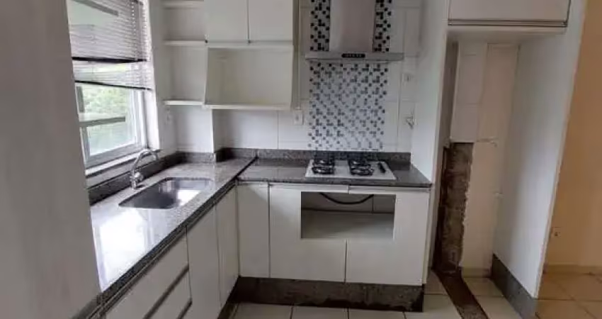 Apartamento com 2 quartos para alugar na Rua Barreto, 136, Areal, Conselheiro Lafaiete