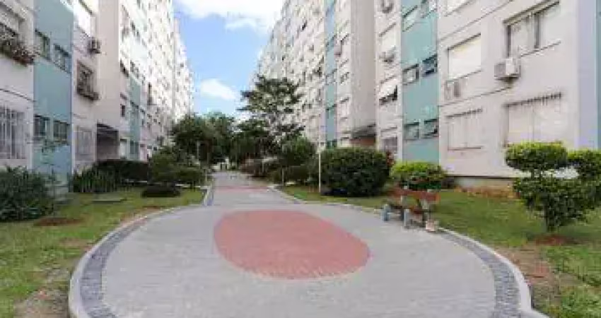 Apto 3d reformado em condomínio com área de lazer e portaria 24h