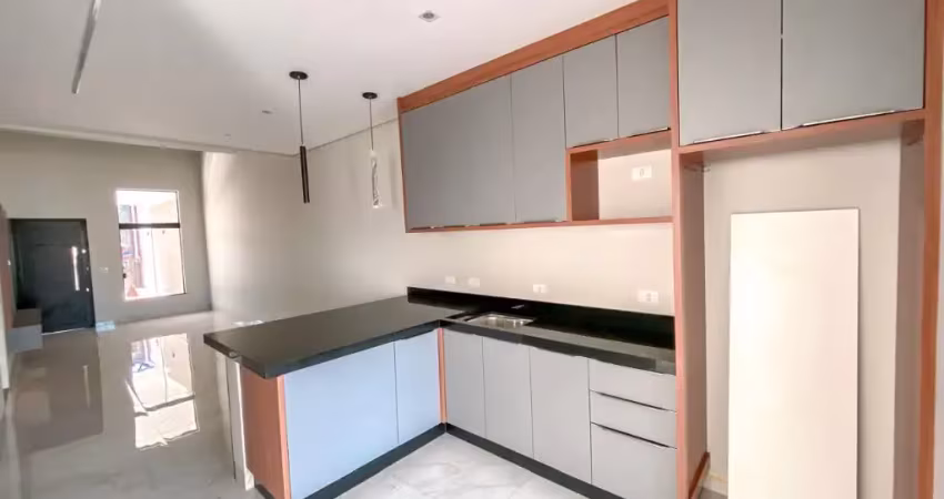 Casa com cozinha planejada próximo á avenida das palmeiras
