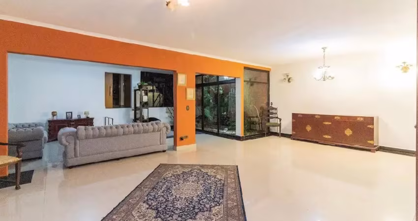 Imirim belíssimo sobrado localização privilegiada jardim de inverno  salão de festas área gourmet  piscina!