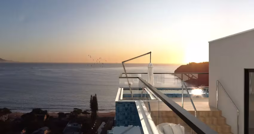 Viva a 150m do mar em cabeçudas: apartamentos e coberturas com piscina privativa e sofisticação