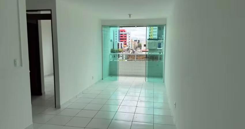 Apartamento com 2 quartos 2 banheiros na praia do bessa com elevador e área de lazer