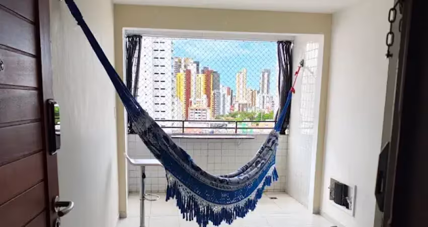 Apartamento em manaira com 3 quartos sendo 2 suítes e varanda