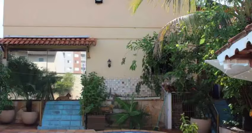 Casa com 3 quartos à venda na Rua Nair Marques de Souza, 00, Jardim Maria Rosa, Taboão da Serra