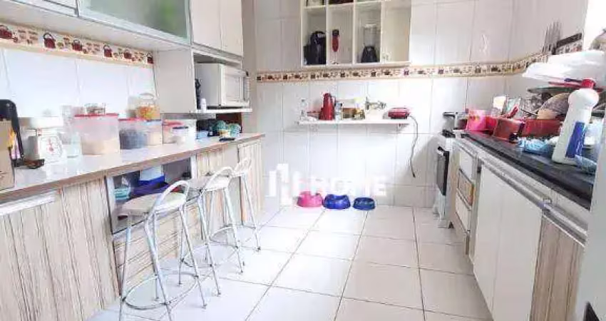 Excelente casa com 3 dormitórios à venda, sendo 1 suíte, 110 m² por r$ 550.000 - jardim atlântico oeste (itaipuaçu) - maricá/rj