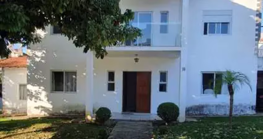 Linda casa 3 suítes no condomínio tarumã santana de parnaíba