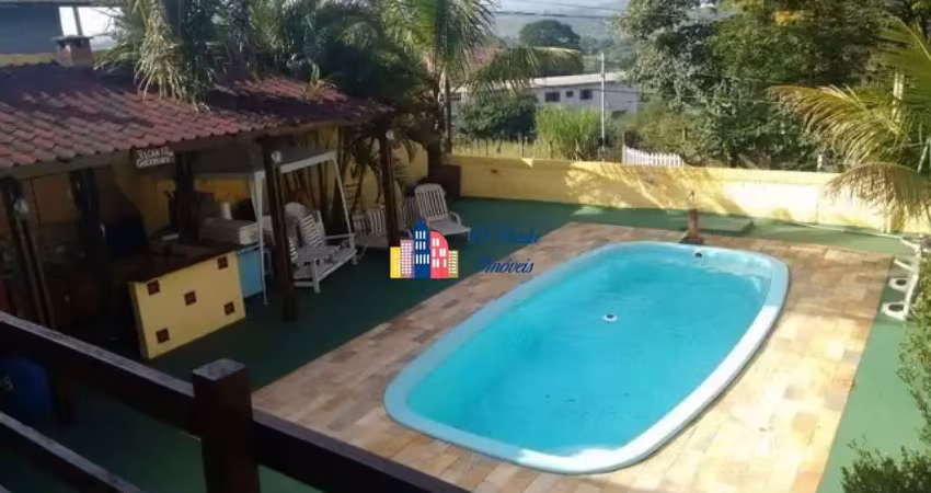 Ótima casa com piscina 1.000m² no cristal park 3 - santana de parnaíba.
