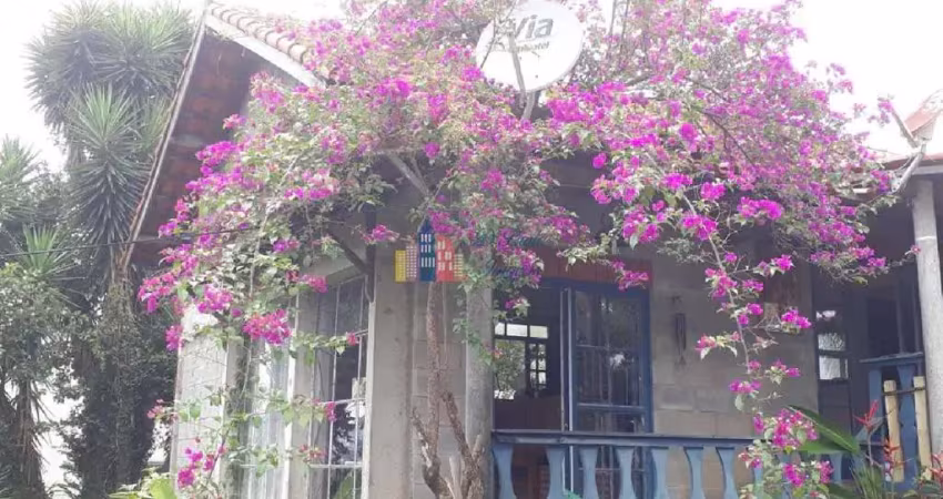 Casa estilo de sítio no condomínio tarumã - santana de paraíba - são paulo.