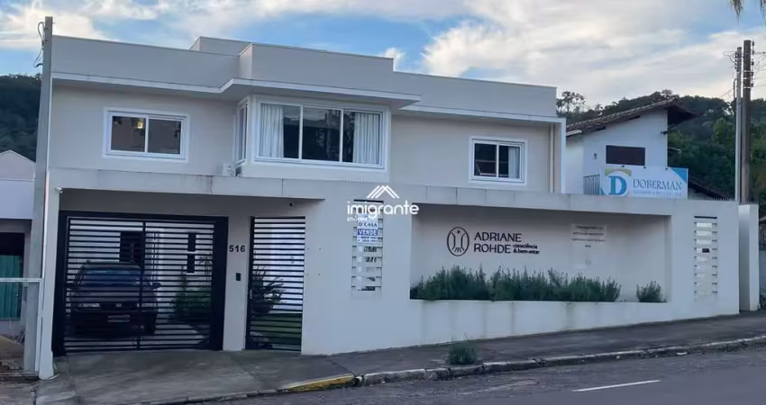 Prédio comercial e residencial com excelente localização