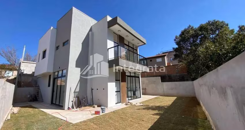 Casa com 3 dormitórios à venda, 155 m² por r$ 750.000 - loteamento residencial tiradentes - poços de caldas/mg
