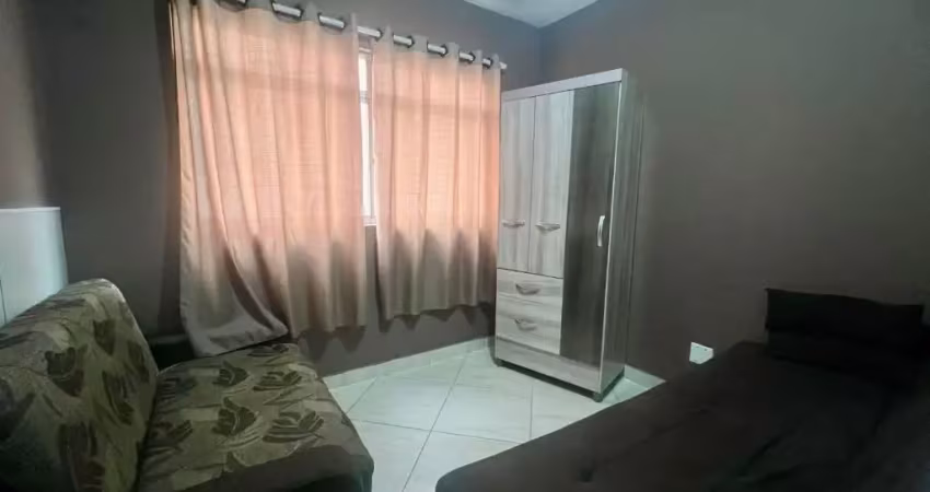 Kitnet no bairro da aviação 200 metros da praia a venda nao perca .