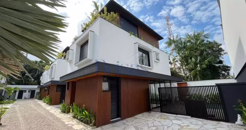 Casa em condomínio fechado com 4 quartos à venda na Avenida Adelino Tavares, 652, Barra do Sahy, São Sebastião