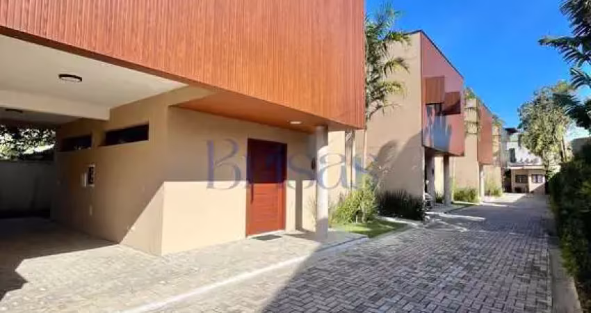 Casa em condomínio fechado com 3 quartos à venda na Rua Papoula, Camburi, São Sebastião