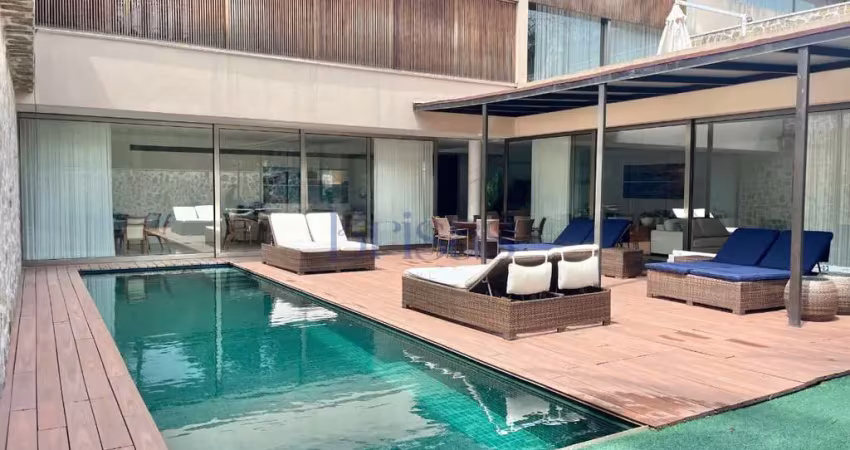 Casa em condomínio fechado com 5 quartos à venda no Baleia, São Sebastião 