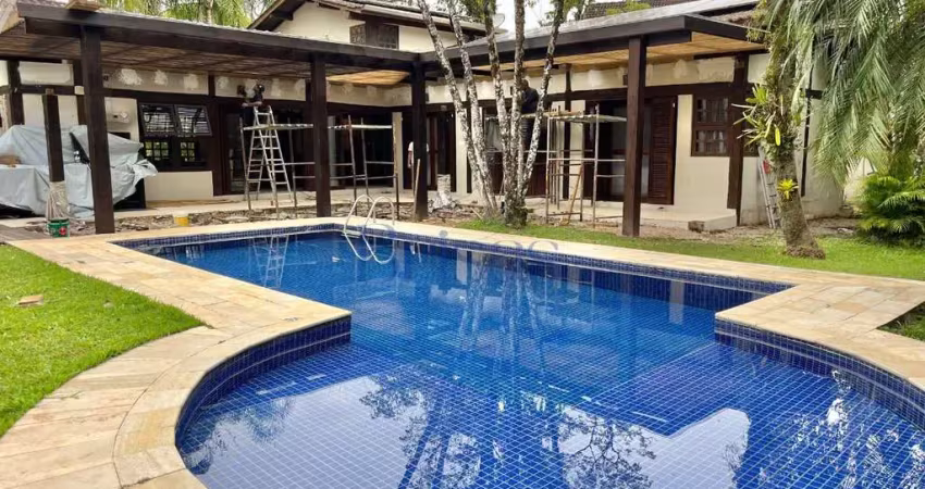 Casa em condomínio fechado com 4 quartos para alugar no Baleia, São Sebastião 