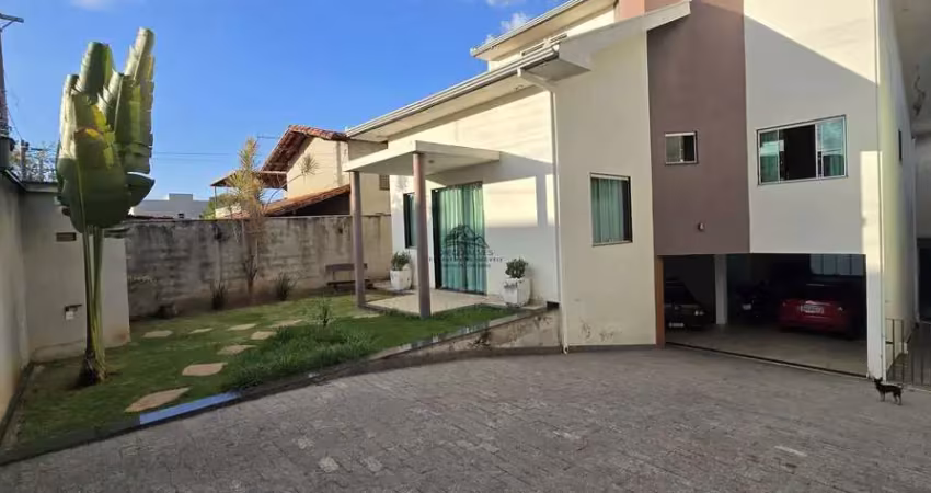 Excelente casa com 263m² contruido, tres quartos, 9 vagas, área gourmet, são joão - betim